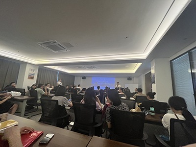 Seminari di formazione per il reparto vendite di nastri Fujian Youyi